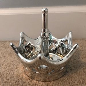 Silver Tiara Jewelry Holder
